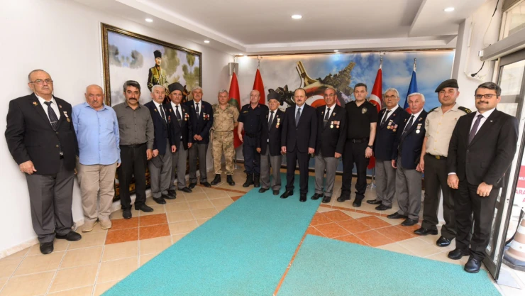 Vali Dallı'dan Türkiye Muharip Gaziler Derneği Kastamonu Şube Başkanlığına Ziyaret