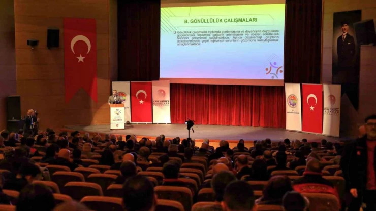 Vali Yavuz: 'Her Bir Kamu Kurumu Ve Her Bir STK'nın Bu Şehrin İnsanı İçin En Ele Vererek Gönülden Ve Yürekten Çalışacağına İnanıyorum'