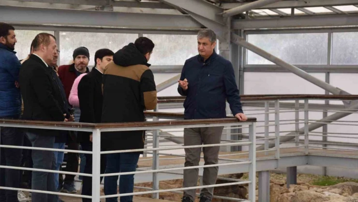 Vali Yavuz Hadrianopolis Antik Kenti'nde İncelemelerde Bulundu