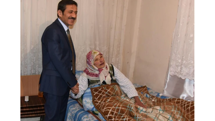 Vali Yıldırım, devletin şefkat eli olmayı sürdürüyor