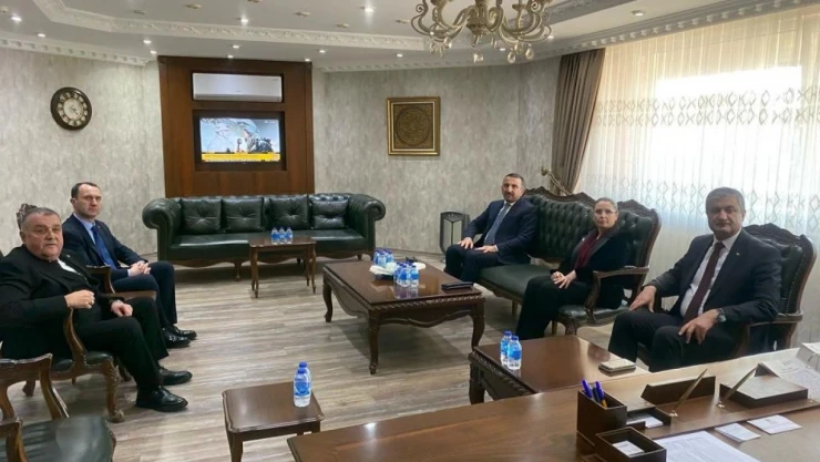 Valilerden Taziye Ziyareti