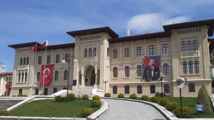 Devrekani-Çatalzeytin Yolu Onarılıyor