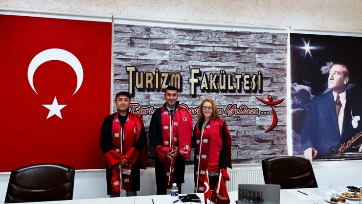 Yakup Erdoğan, Doktor Unvanını Aldı