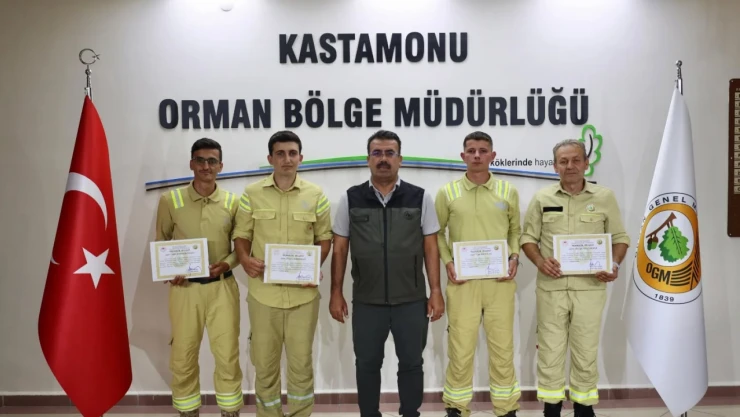 Yangın Savaşçılarına Teşekkür Belgesi Verildi