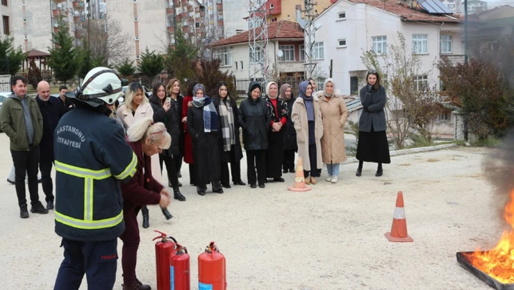 Yangın Söndürme Eğitimi Verildi