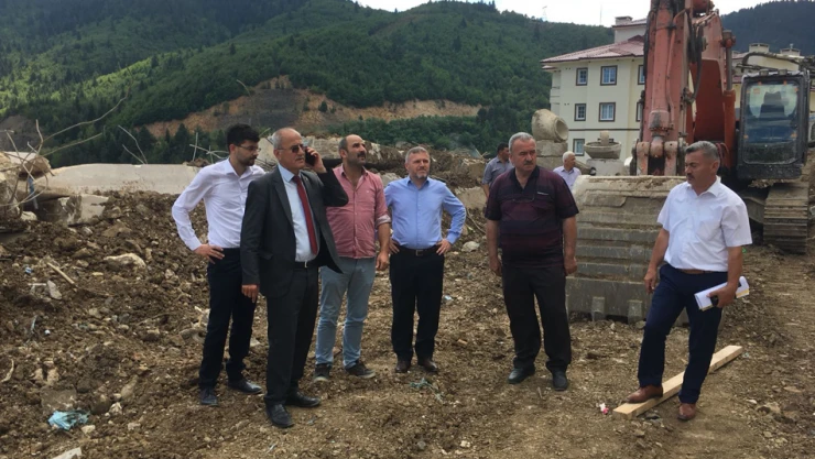 'Yapılması gereken işleri yerinde takip ediyoruz'