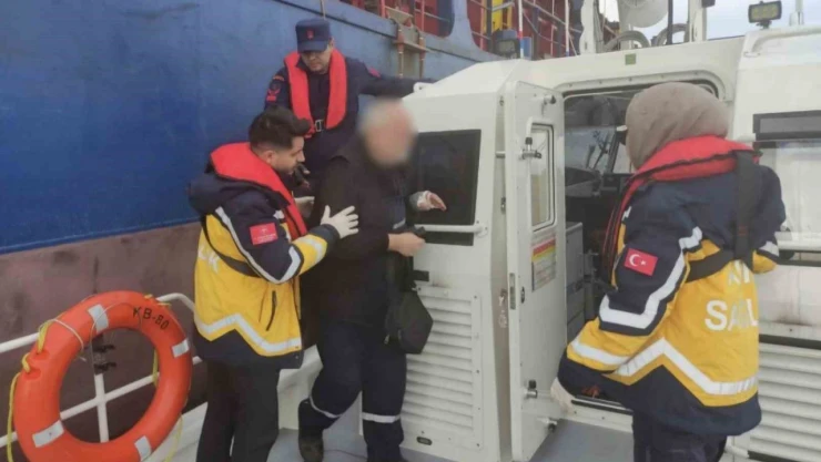 Yardımına Sahil Güvenlik Yetişti