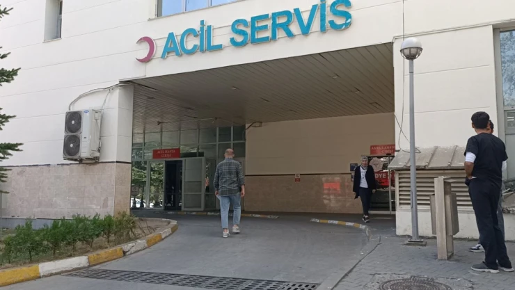 Yemekten zehirlenen 33 kişiden 4'ü yoğun bakımda