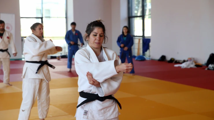 Yeni Hedeflerin Peşine Düştüler