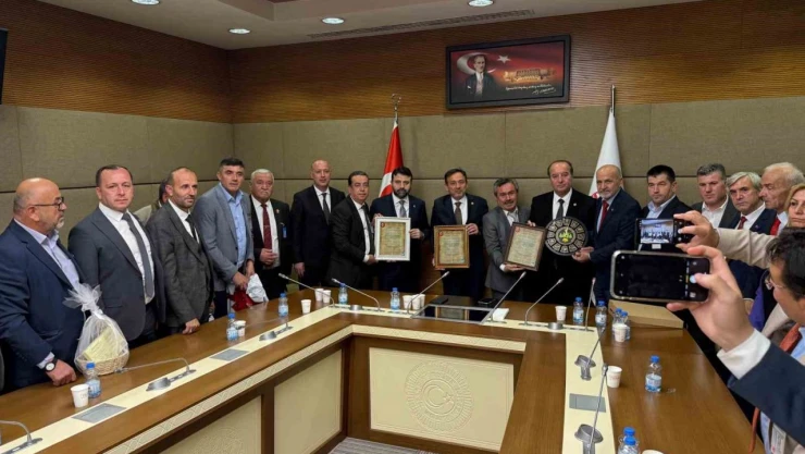 Yenicelilerden Meclis'te Birlik Ve Beraberlik Buluşması