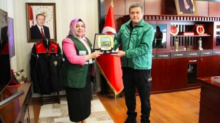 Yeşilay Kastamonu Şubesi, Emniyet Müdürü Kayhan Ay'ı Ziyaret Etti