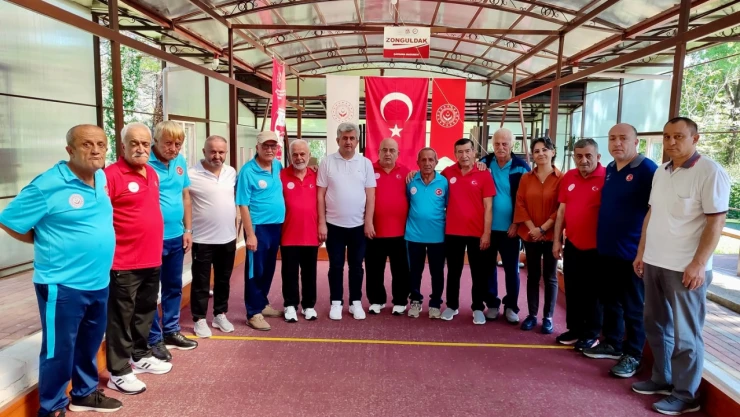 Yetişkinlerin Bocce Müsabakaları Başladı