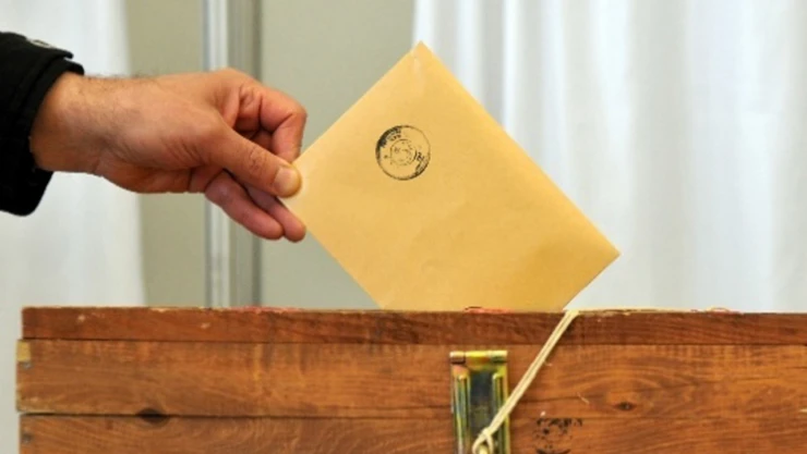 YSK açıkladı, 4 milyon 904 bin 672 kişi ilk kez oy kullanacak