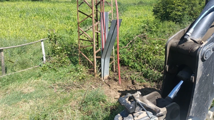 Yüksek gerilimin kablosunu çaldılar