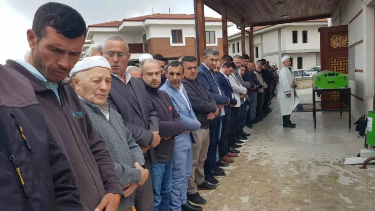 Yüksekten Düşen İşçi 120 Günlük Yaşam Mücadelesini Kaybetti