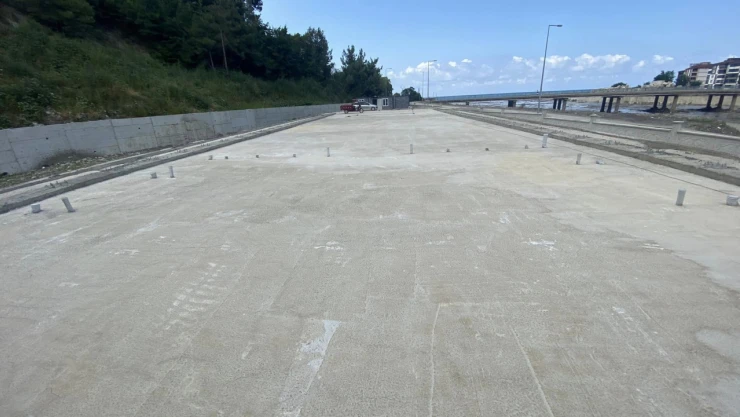 Yüzme havuzu yapımı sürüyor