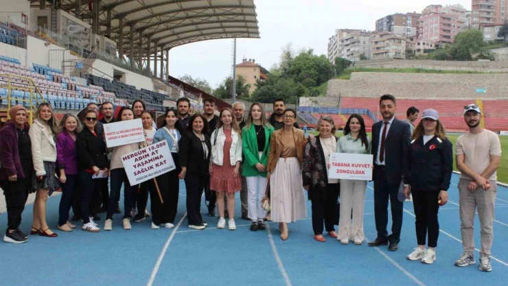 Dünya Astım Günü'nde Yürüdüler