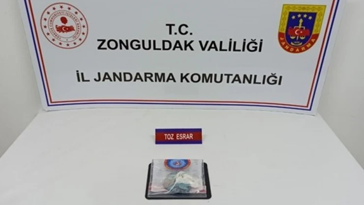 Çok Sayıda Uyuşturucu Hap Ele Geçirildi