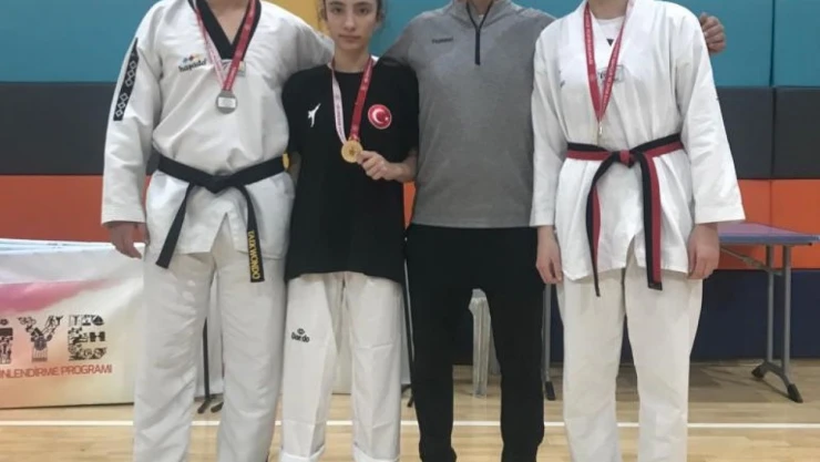 Gençler Taekwondo İl Birinciliği Müsabakaları Yapıldı