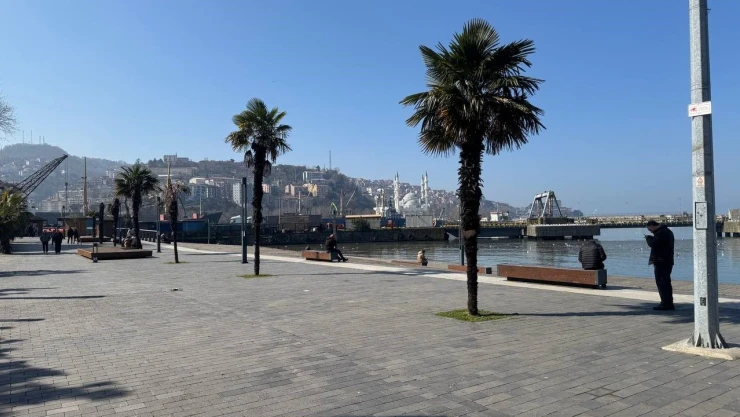 Esnaf Hareketlilik İçin Bayramı Bekliyor