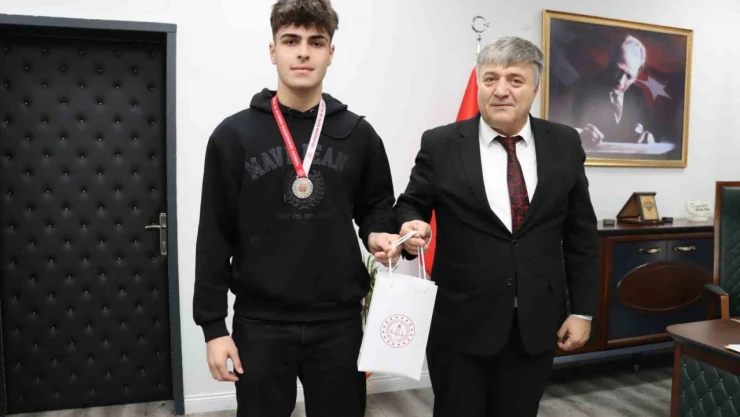 Genç Judocu Türkiye İkincisi Oldu