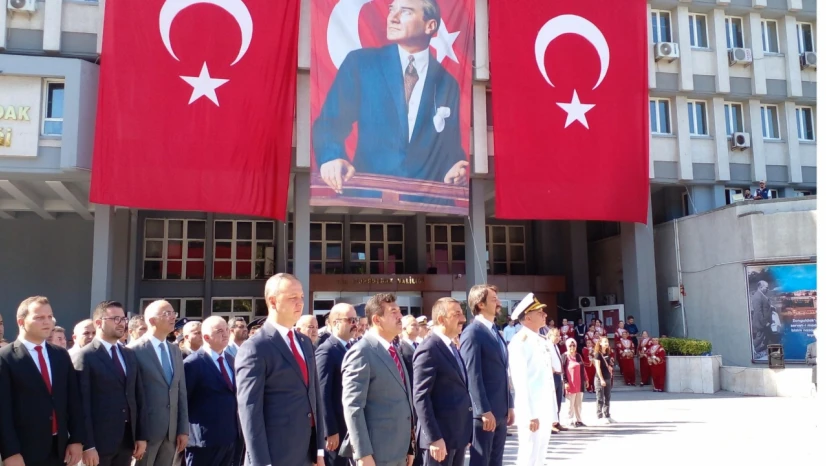 Atatürk'ün Zonguldak'a gelişi coşkuyla kutlandı