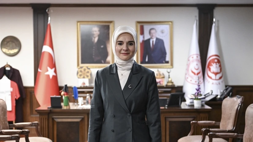 Bakan Göktaş'tan Çocukların Sosyal Medya Kullanımına İlişkin Paylaşım