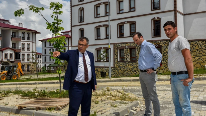 Başkan Çatal, TOKİ Konutları'nı inceledi