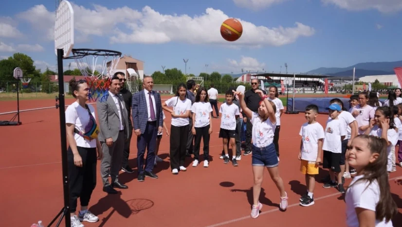 Bolu'da Ücretsiz Spor Okulları Başladı