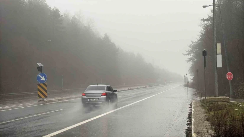 Bolu Dağı'nda Görüş Mesafesi 30 Metreye Düştü