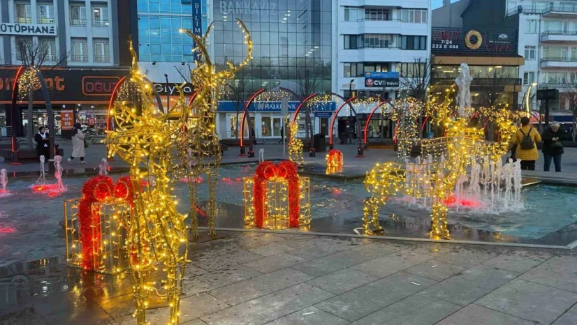 Bolu'nun En İşlek Meydanı Işıl Işıl Oldu