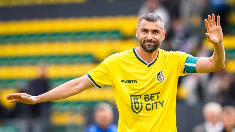 Burak Yılmaz Fortuna Sittard'dan ayrıldı
