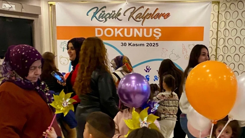 Küçük Kalplere Dokundular