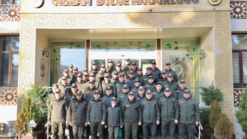 Orman'da Resmi Elbiselerin Dağıtımları Devam Ediyor