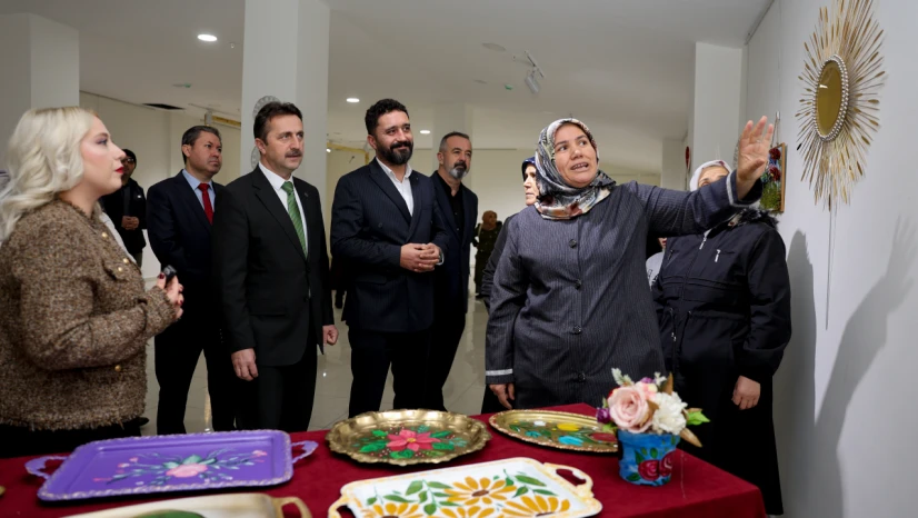 Özel Bireyli Aileler Taşköprü'de Atıkları Sanata Dönüştürdü