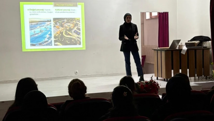 Peyzaj Mimarından Öğrencilere Meslek Tanıtımı