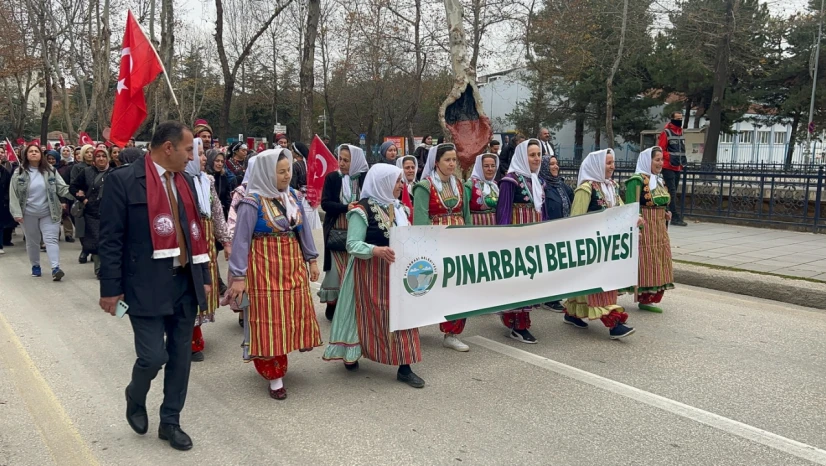 Pınarbaşı İlk Türk Kadın Mitingi Törenine Katıldı