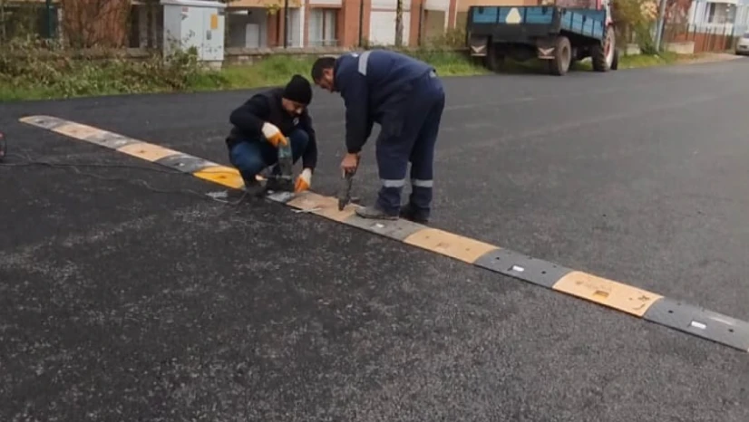 Trafik Güvenliği İçin Hız Kesiciler Yapıldı