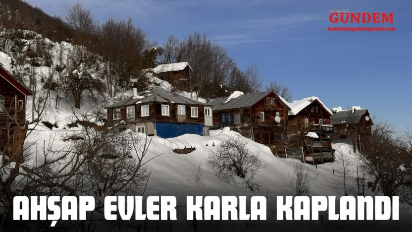 Tarih Kokan Ahşap Evler Karla Kaplandı