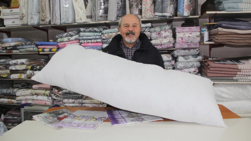 Uzun Yastık Yerini Küstüm Yastığa Bıraktı