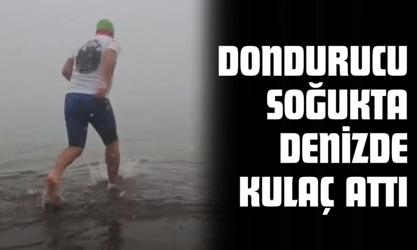 Dondurucu Soğukta Denizde Kulaç Attı
