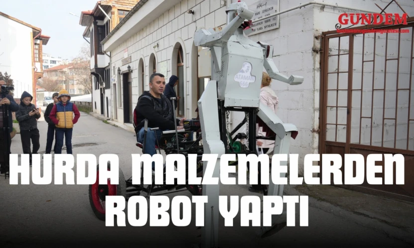 Hurda Malzemelerden Robot Yaptı