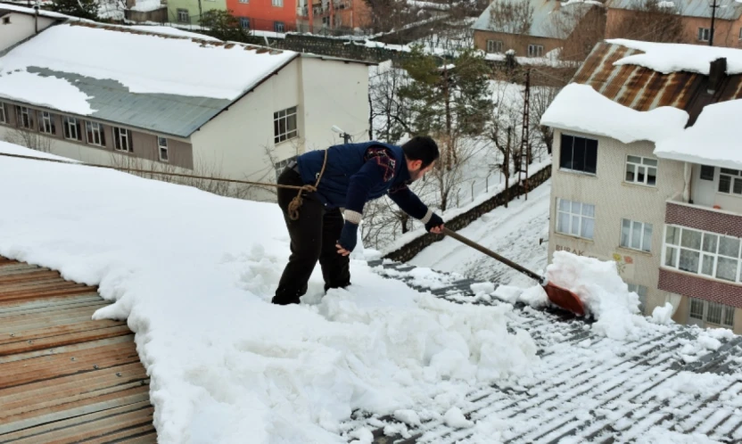 Kastamonu Valiliği'nden Çatı Uyarısı