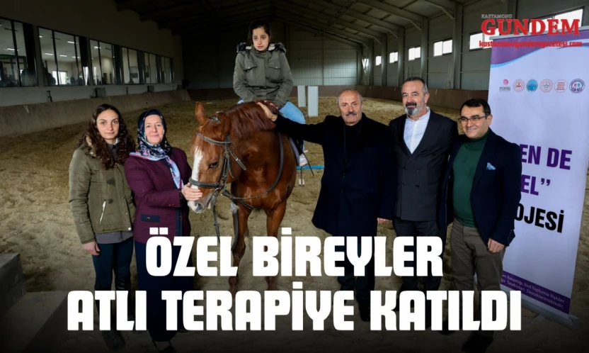 Özel Bireyler Atlı Terapiye Katıldı
