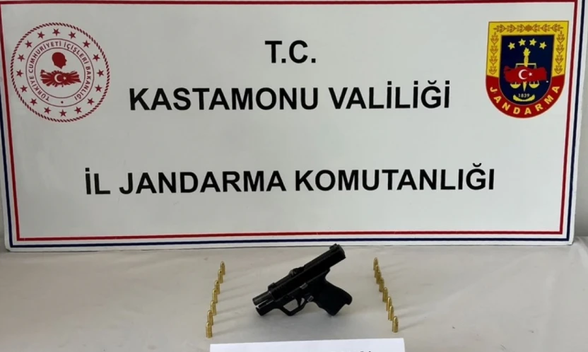 Ruhsatsız Tabanca Ele Geçirildi