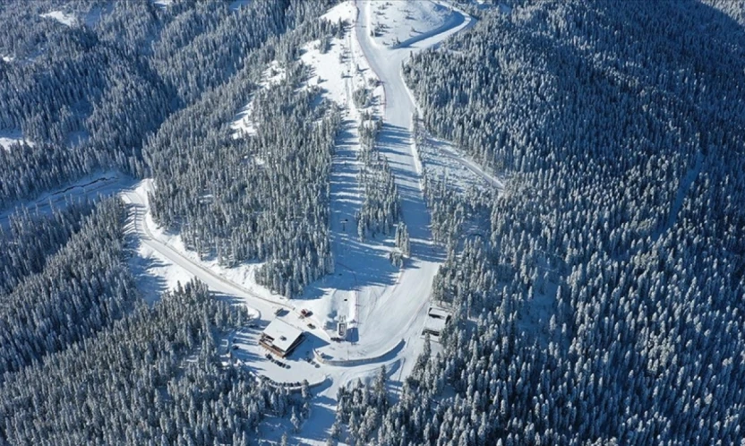 Yurduntepe'de Kar Kalınlığı 67 Santimetreye Ulaştı